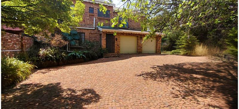 3 Bedroom Property for Sale in Pentagon Park Free State